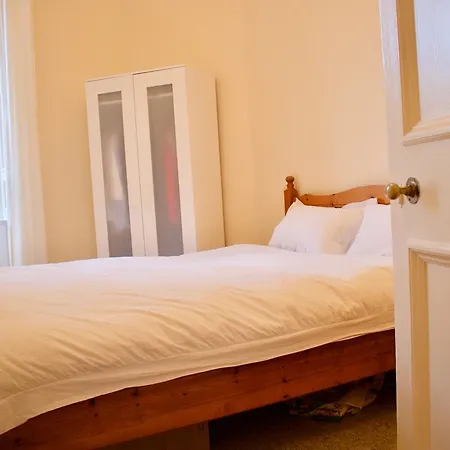 2 Bedroom Bruntsfield Sleeps 4 Edimburgo