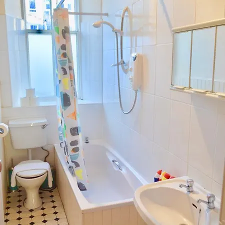 Apartment 3 Bedroom Bruntsfield Flat Edinburgh