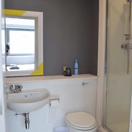 2 Bedroom By The Sea *