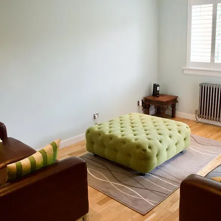 公寓 2 Bedroom House In Haymarket Accommodates 4 *
