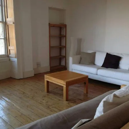 شقة 2 Bedroom In City Centre *
