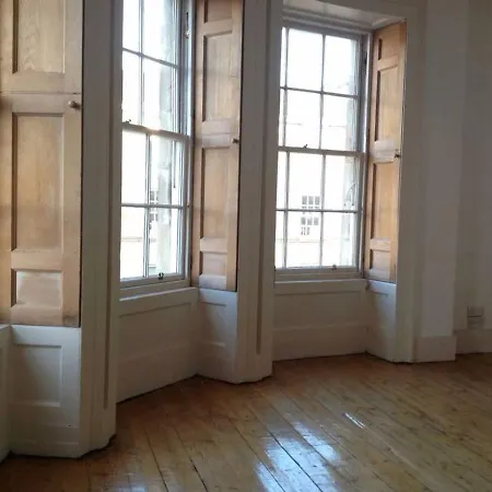 شقة 2 Bedroom In City Centre *