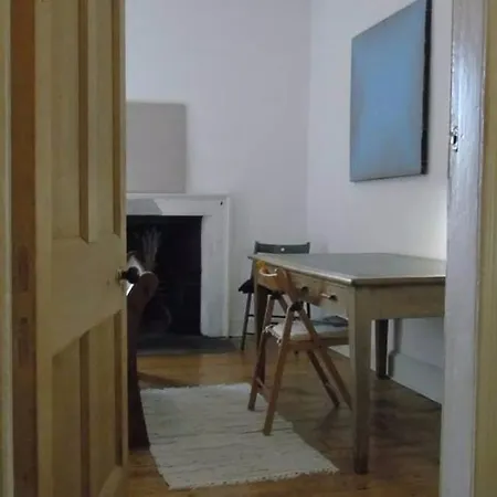 2 Bedroom In City Centre شقة