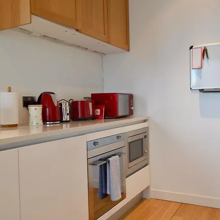Apartament 1 Bedroom Central Sleeps 4 *