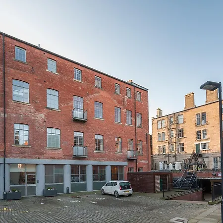 The Patriothall Apartment