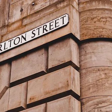 Stockbridge Apartment - Carlton Street Apartament *