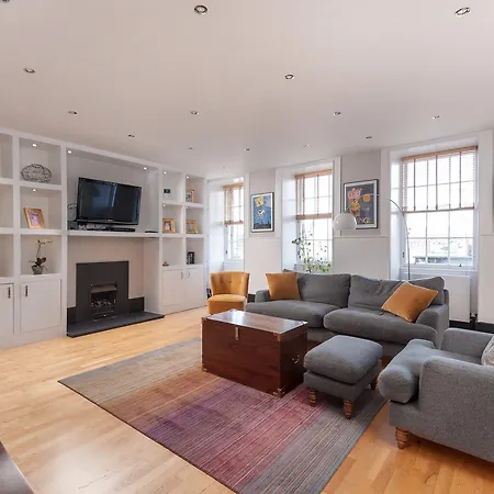 Parliament Sq アパート エディンバラ