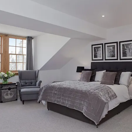 Royal Mile Penthouse - The Address * Edimburgo