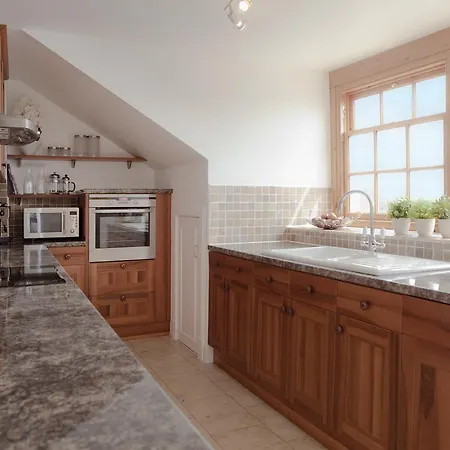 Royal Mile Penthouse - The Address * אדינבורו