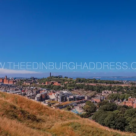 Royal Mile Penthouse - The Address דירה *
