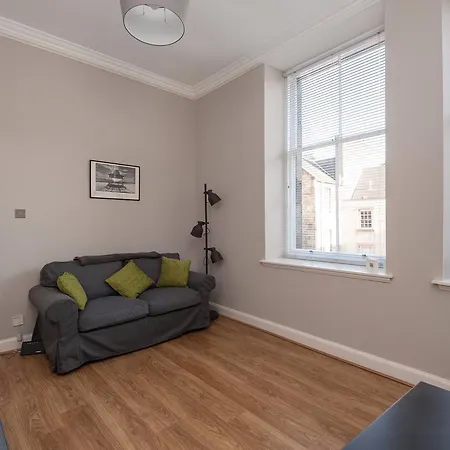 Old Town Grassmarket Apartment *