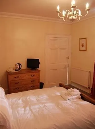 Parkhead House Bed and breakfast 4*