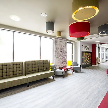 Arran House - Campus *