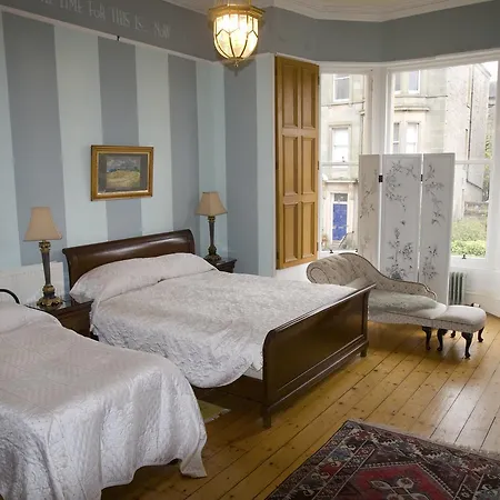 Pensjonat Cluaran House