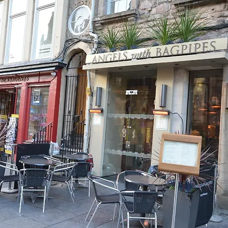 Holyrood Park - Carparking Included! Edinburgh