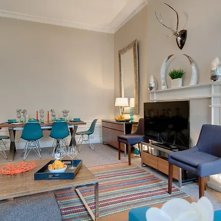The South Charlotte Apartment Edinburgh