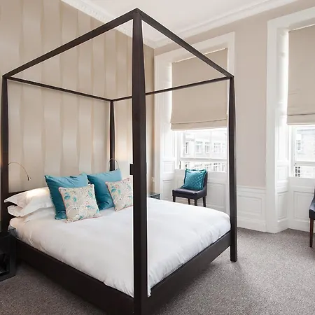 The South Charlotte Apartment *