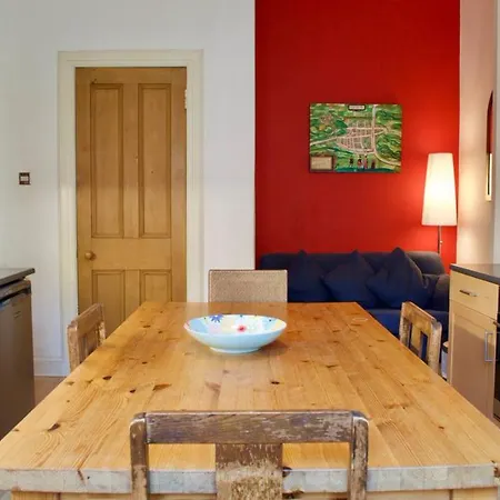 公寓 2 Bedroom Flat Near The King'S Theatre Sleeps 4