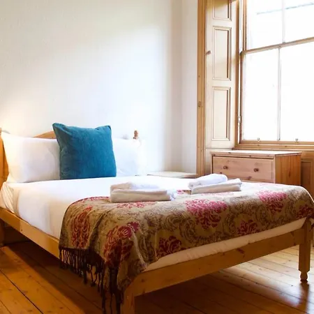 Appartement 2 Bedroom Flat Near The King'S Theatre Sleeps 4 *
