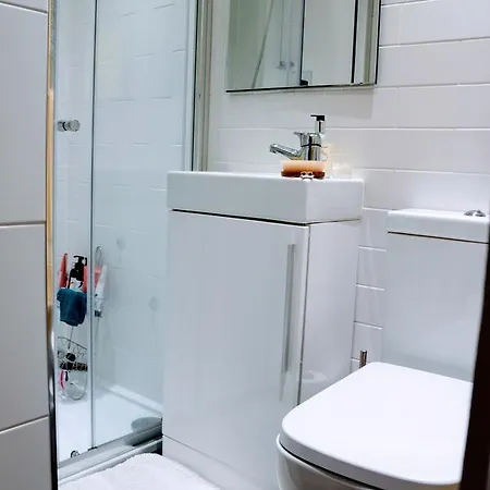 2 Bedroom House Near Leith Area * Εδιμβούργο