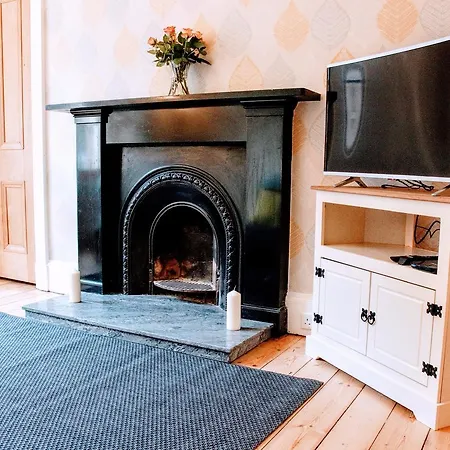 2 Bedroom Flat In City Centre Appartement Édimbourg