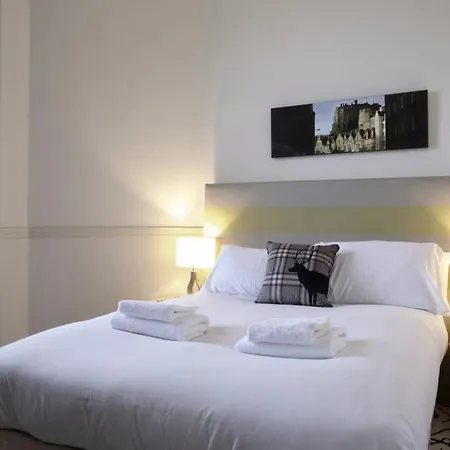 4 Bedroom In City Centre Apartamento