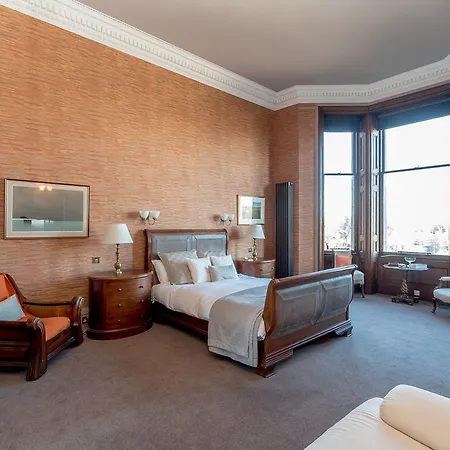 Rothesay Terrace *