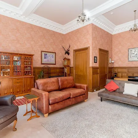 Rothesay Terrace *
