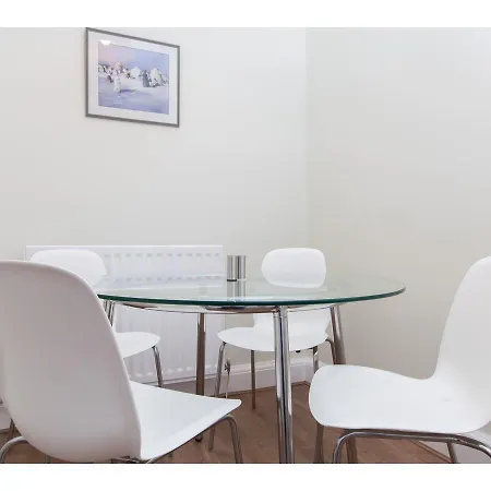 Pass The Keys Spacious 2-br Flat For 4 In Morningside Edinburgh