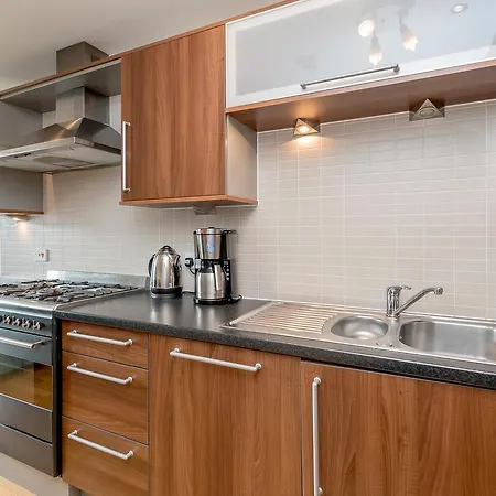 Lochrin Terrace * Edinburgh