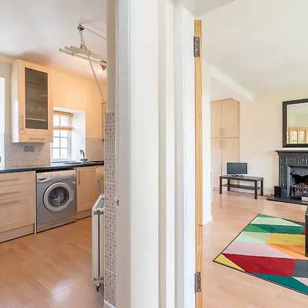 Apartment Near The Royal Mile *