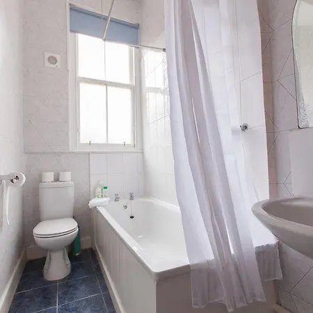 2 Bedroom Central * Edimburgo