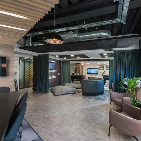 Aparthotel New Park Summer Stays Edinburgh