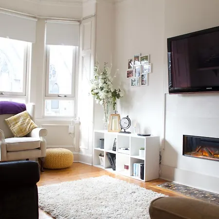 Apartamento 2 Bedroom With Castle Views *