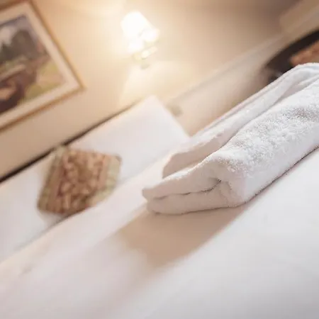 Elder York Guest house 3*