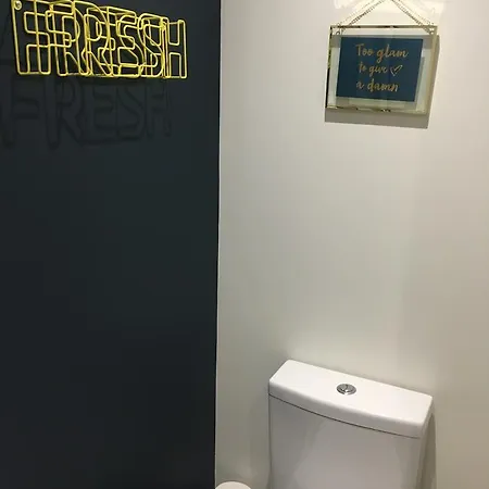 Hotell The Torfin Edinburg