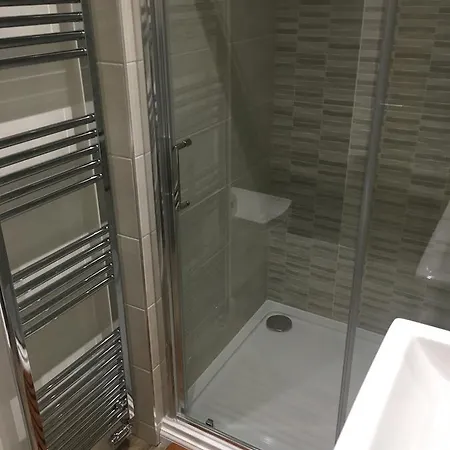 Hotell The Torfin Edinburg