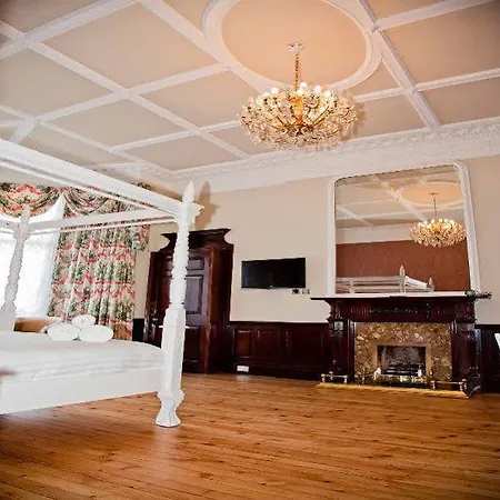 The Haymarket Lairg 3*