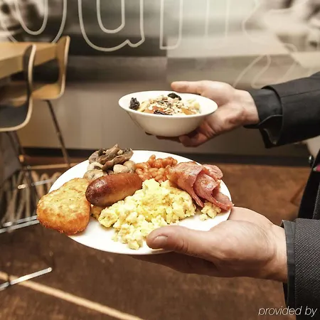 Ibis Centre Royal Mile - Hunter Square 3* إدنبرة