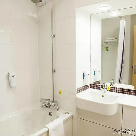 Premier Inn Edinburgh Princes Street Hotel Edinburgh