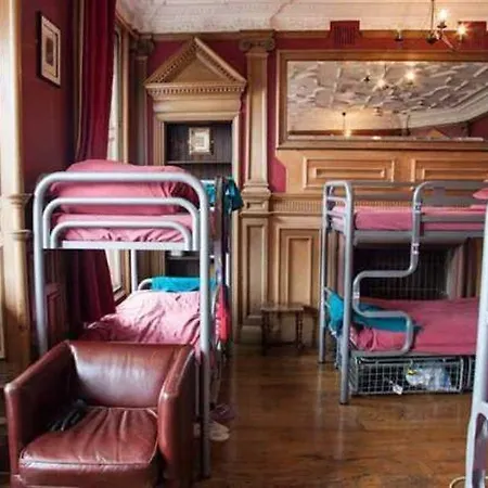 St Christophers 3*