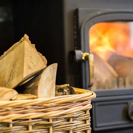 Six Brunton Place Bed and breakfast