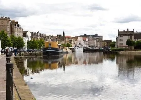 Hot-el-apartments Waterfront Edinburgh