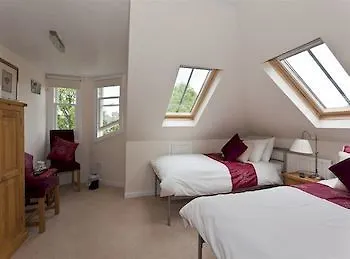Alba House 3* Edimburgo