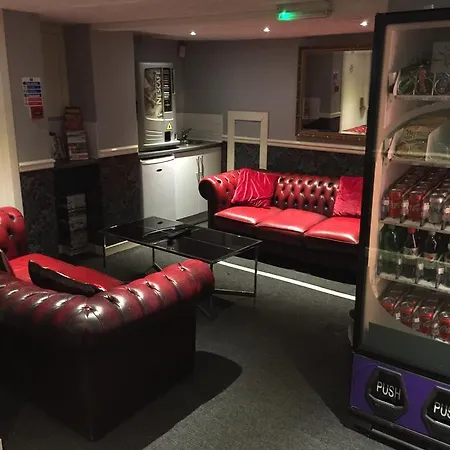 Bobby's Bunkhouse Хостел Эдинбург