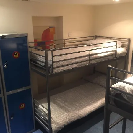 Bobby's Bunkhouse *