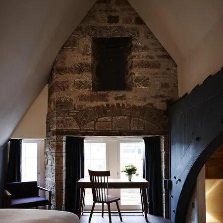 Old Town Chambers, Autograph Collection Apart Otel Edinburgh