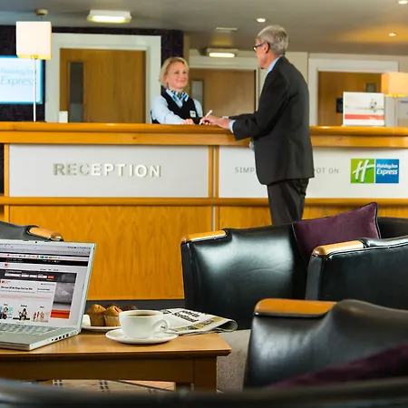 Hotel Express - Leith Waterfront By Ihg 3*