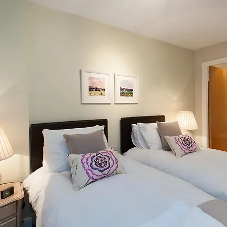 Apartmán The Botanist Old Town 2 Bedroom Lift Parking *