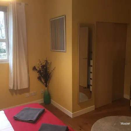 Apartment Apart Co Ardmillan Place